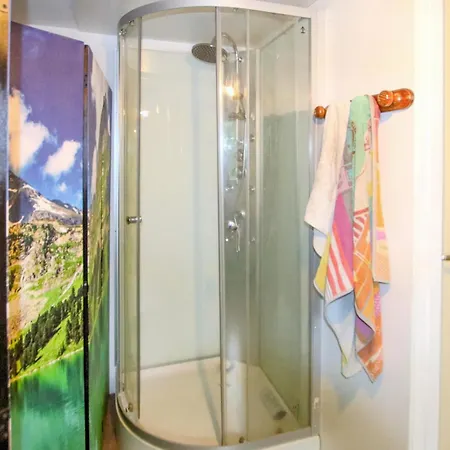 مكان تخييم 1 Bedroom Lovely Stacaravan In