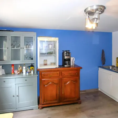 1 Bedroom Lovely Stacaravan In *